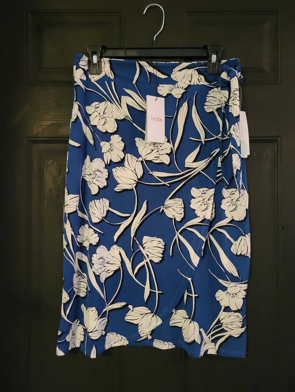 New womens Leota skirt size L in blue floral - Picture 2 of 4